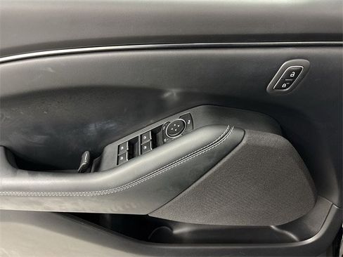 Certified 2025 Ford Mustang Mach-E Select image 5