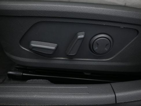 Used 2025 Hyundai Sonata SEL FWD image 21