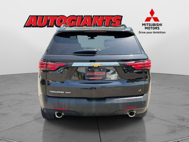 Used 2023 Chevrolet Traverse LT w/ LT Premium Package AWD/4WD image 3