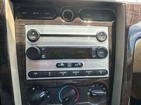 Used 2007 Ford Mustang GT Premium image 26