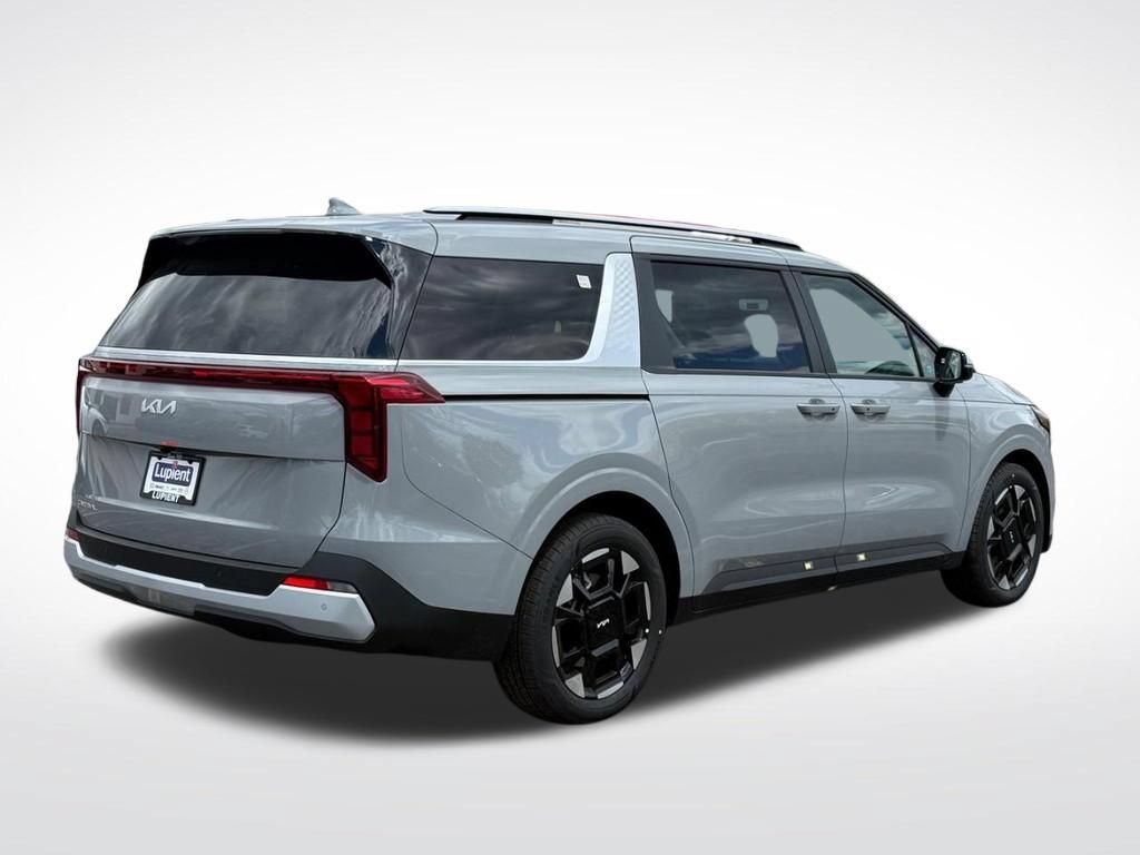 New 2026 Kia Carnival EX FWD image 3