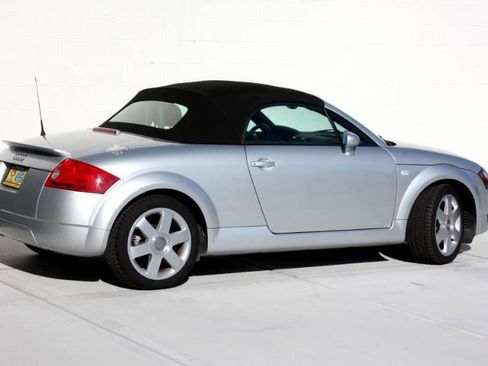 Used 2002 Audi TT 1.8T image 10
