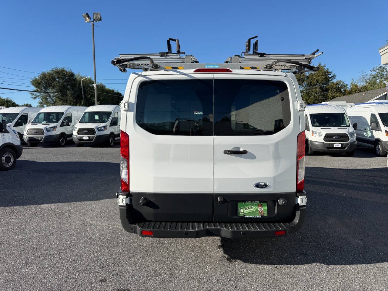 Used 2018 Ford Transit 350 148 Low Roof w/ Exterior Upgrade Package RWD image 32