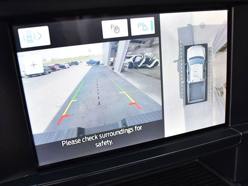 Certified 2023 Ford F250 XLT w/ 360-Degree Camera Package AWD/4WD image 22