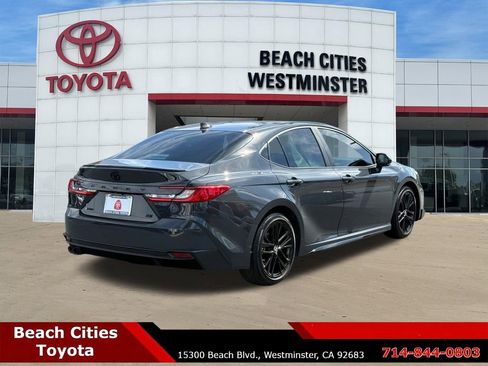 Certified 2025 Toyota Camry SE w/ Convenience Package FWD image 10