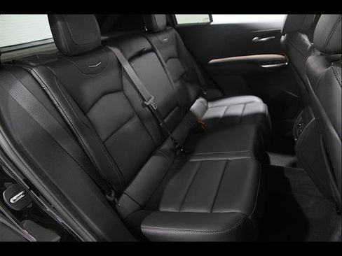 Used 2022 Cadillac XT4 Premium Luxury w/ Technology Package AWD/4WD image 20