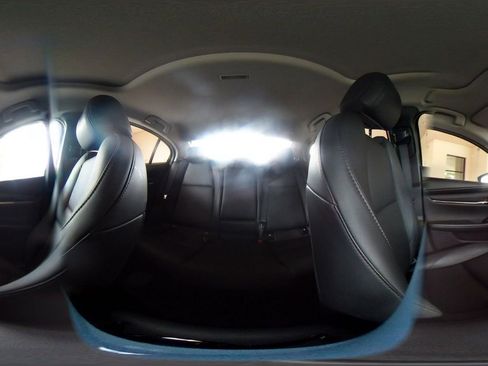 Used 2025 MAZDA MAZDA3 s image 42