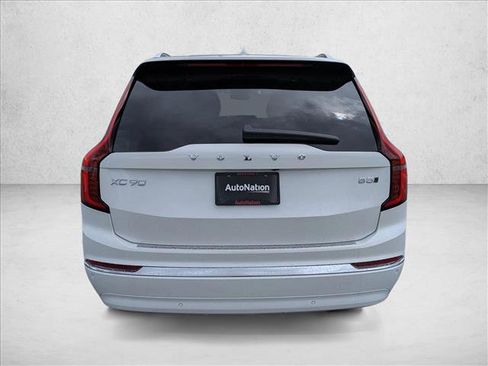 New 2026 Volvo XC90 B5 Plus w/ Protection Package AWD/4WD image 7