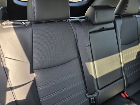 Used 2023 Toyota RAV4 Limited image 12