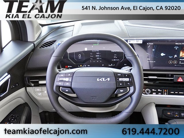 New 2026 Kia Sportage SX AWD/4WD image 25