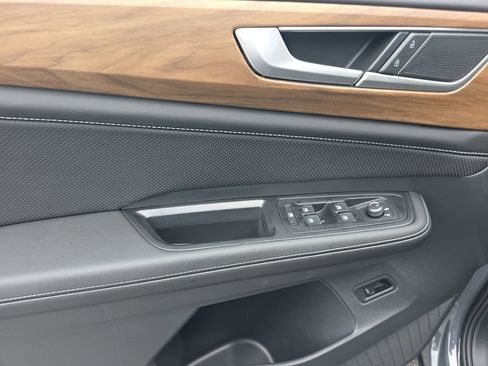 New 2026 Volkswagen Atlas SE image 15