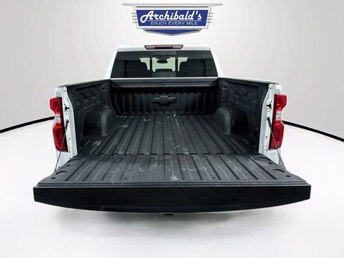 Used 2025 Chevrolet Silverado 1500 RST w/ Dark Appearance Package AWD/4WD image 28
