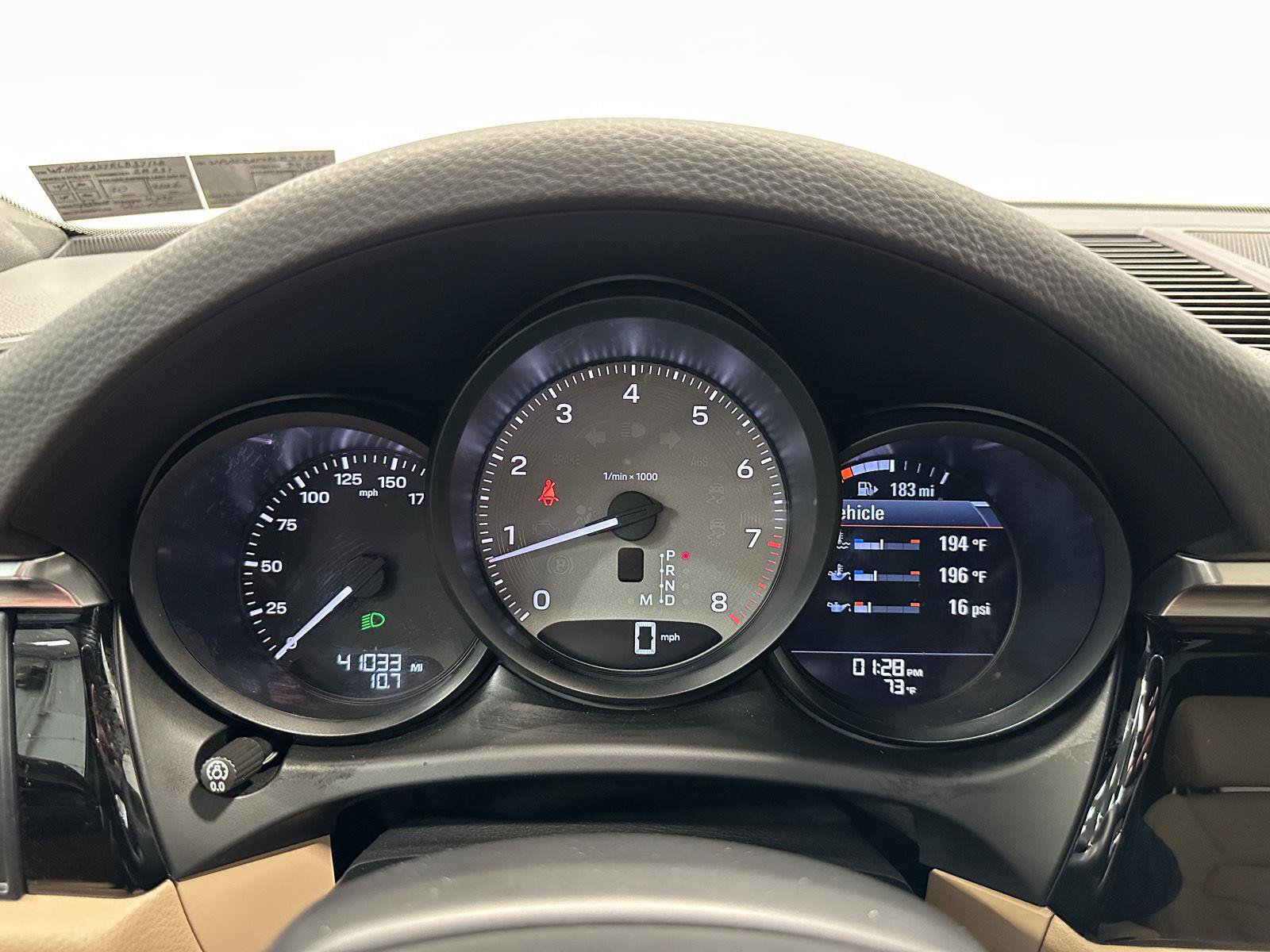 Used 2024 Porsche Macan S AWD/4WD image 23