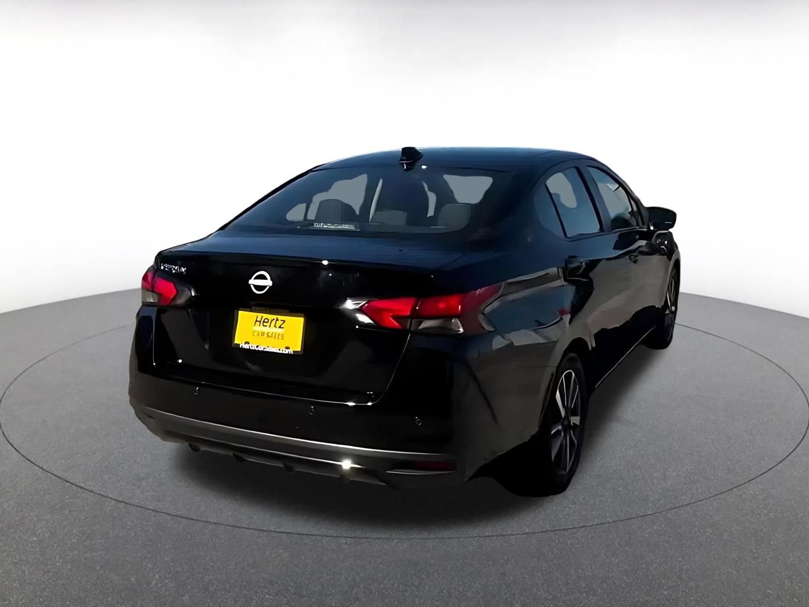 Used 2025 Nissan Versa SV FWD image 13
