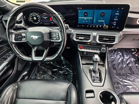 Used 2024 Ford Mustang Premium image 39