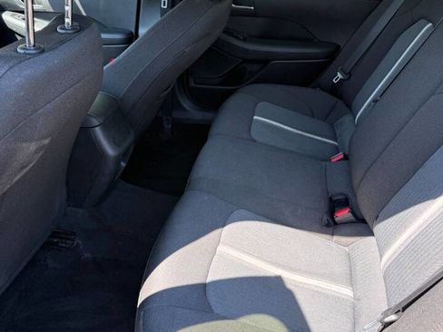 Used 2022 Hyundai Sonata SE FWD image 11