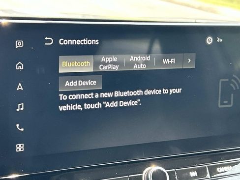 Used 2025 Mitsubishi Outlander SE FWD image 33