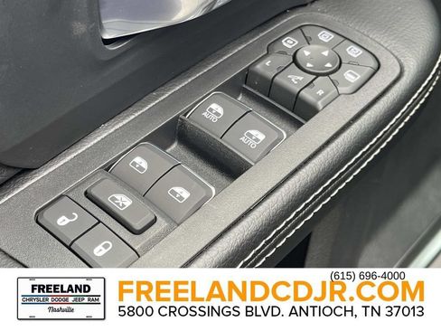 New 2026 RAM 2500 Laramie AWD/4WD image 23