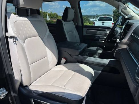 Used 2024 RAM 1500 Limited AWD/4WD image 28
