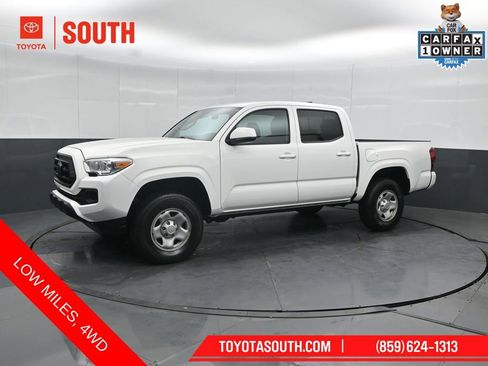 Used 2022 Toyota Tacoma SR AWD/4WD image 7