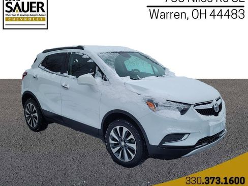 Used 2022 Buick Encore Preferred AWD/4WD image 1