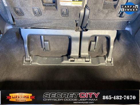 Used 2024 Toyota Sienna LE image 30