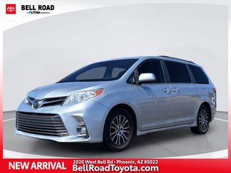 Used 2020 Toyota Sienna XLE w/ XLE Navigation Package FWD video 1
