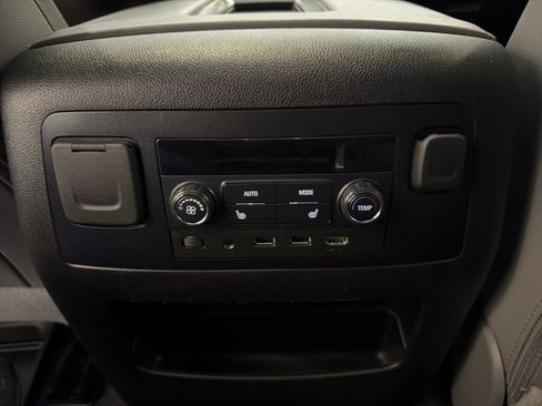Used 2020 Chevrolet Tahoe LT AWD/4WD image 18