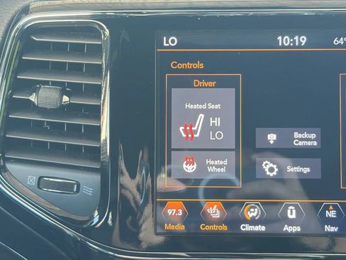 Used 2020 Jeep Grand Cherokee Limited AWD/4WD image 24