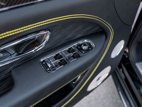 Used 2026 Bentley Bentayga Speed image 25