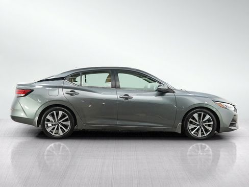 Used 2020 Nissan Sentra SV w/ SV Premium Package FWD image 6