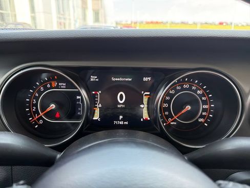 Used 2021 Jeep Gladiator Sport AWD/4WD image 20