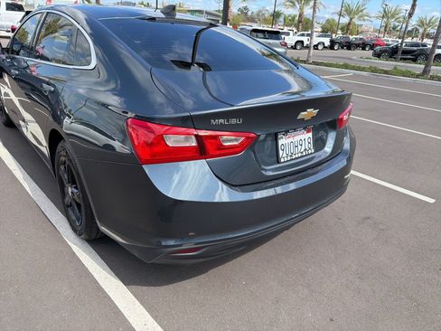 Used 2020 Chevrolet Malibu LS image 8