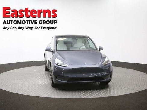 Used 2020 Tesla Model Y Long Range AWD/4WD image 45