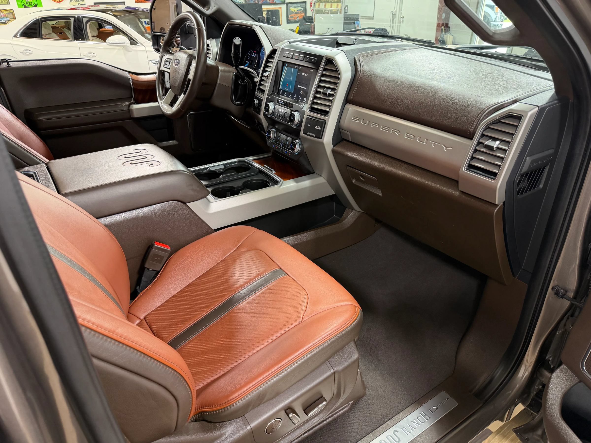 Used 2019 Ford F250 King Ranch w/ King Ranch Ultimate Package AWD/4WD image 20