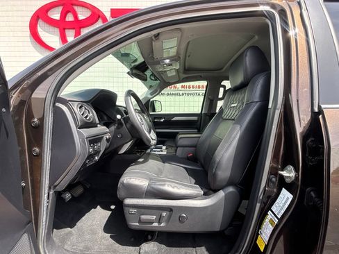 Used 2020 Toyota Tundra Platinum AWD/4WD image 4