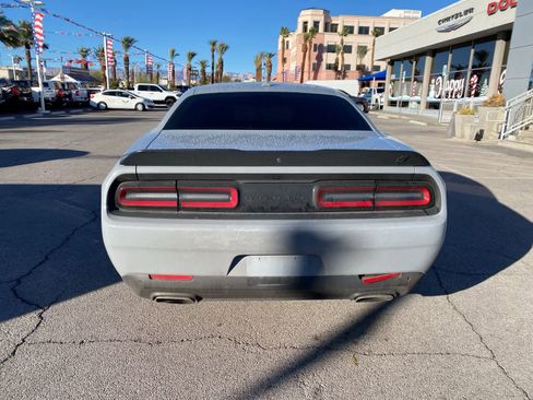 Used 2022 Dodge Challenger GT w/ Blacktop Package image 8