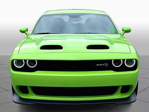 Used 2023 Dodge Challenger SRT Hellcat image 3