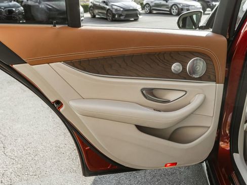 Used 2021 Mercedes-Benz E 450 4MATIC All-Terrain Wagon image 32