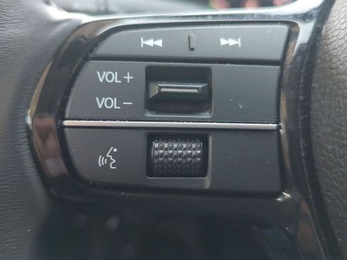 Used 2023 Honda Accord Touring image 17