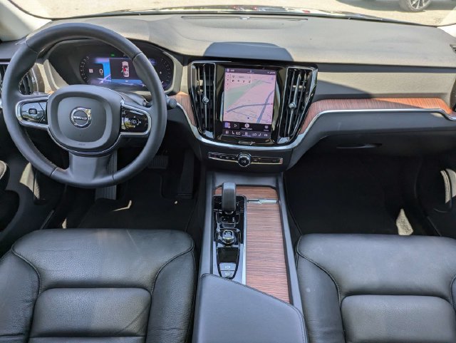 Certified 2024 Volvo S60 B5 Plus FWD image 17