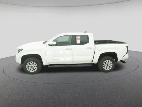 New 2025 Toyota Tacoma SR5 image 3