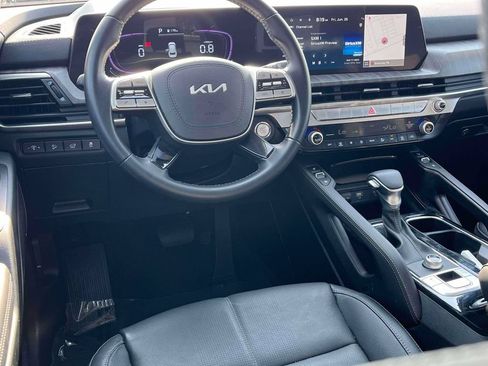 Used 2025 Kia Telluride EX FWD image 2