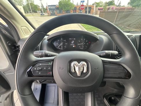 Used 2023 RAM ProMaster 2500 w/ Premium Appearance Group image 42