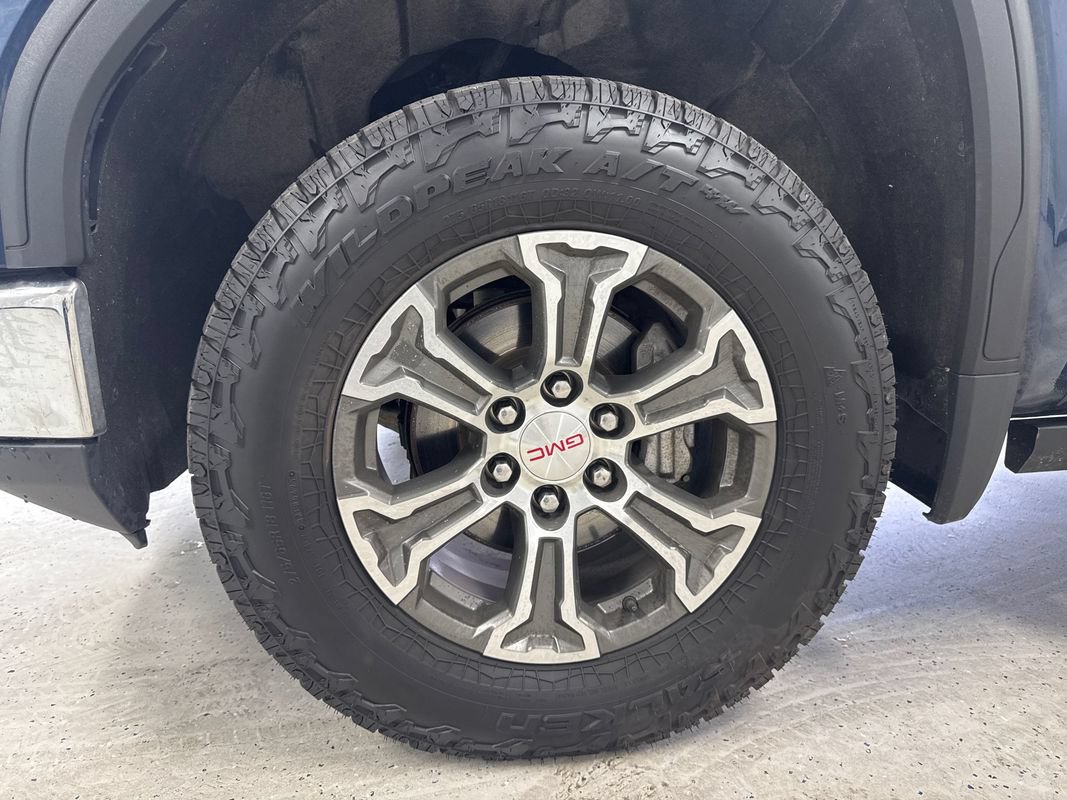 Used 2023 GMC Sierra 1500 SLE AWD/4WD image 9