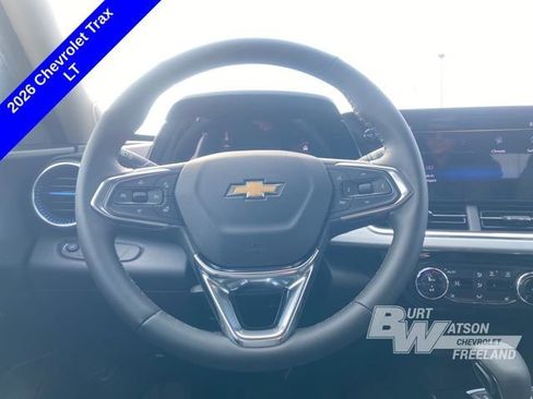 New 2026 Chevrolet Trax LT w/ Driver Confidence Package image 18