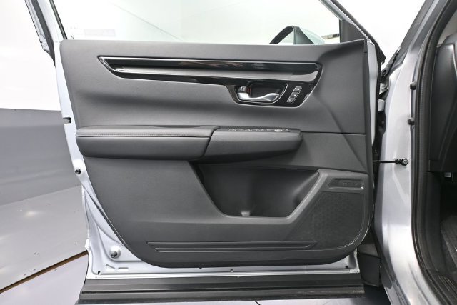 Used 2025 Honda CR-V EX-L image 13