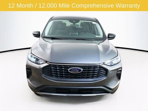 Certified 2025 Ford Escape Active AWD/4WD image 2