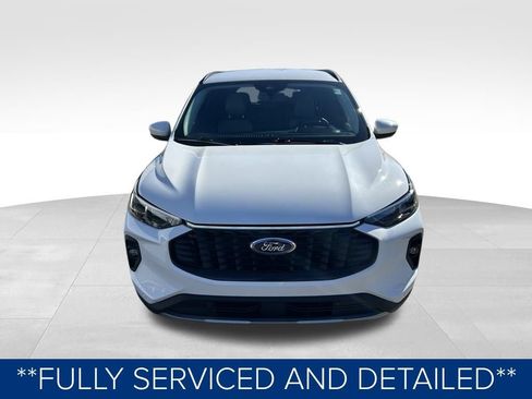 Used 2025 Ford Escape Platinum w/ Premium Technology Package image 14