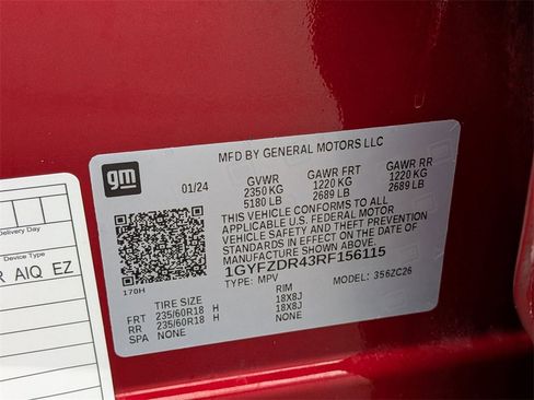 Used 2024 Cadillac XT4 Premium Luxury image 35